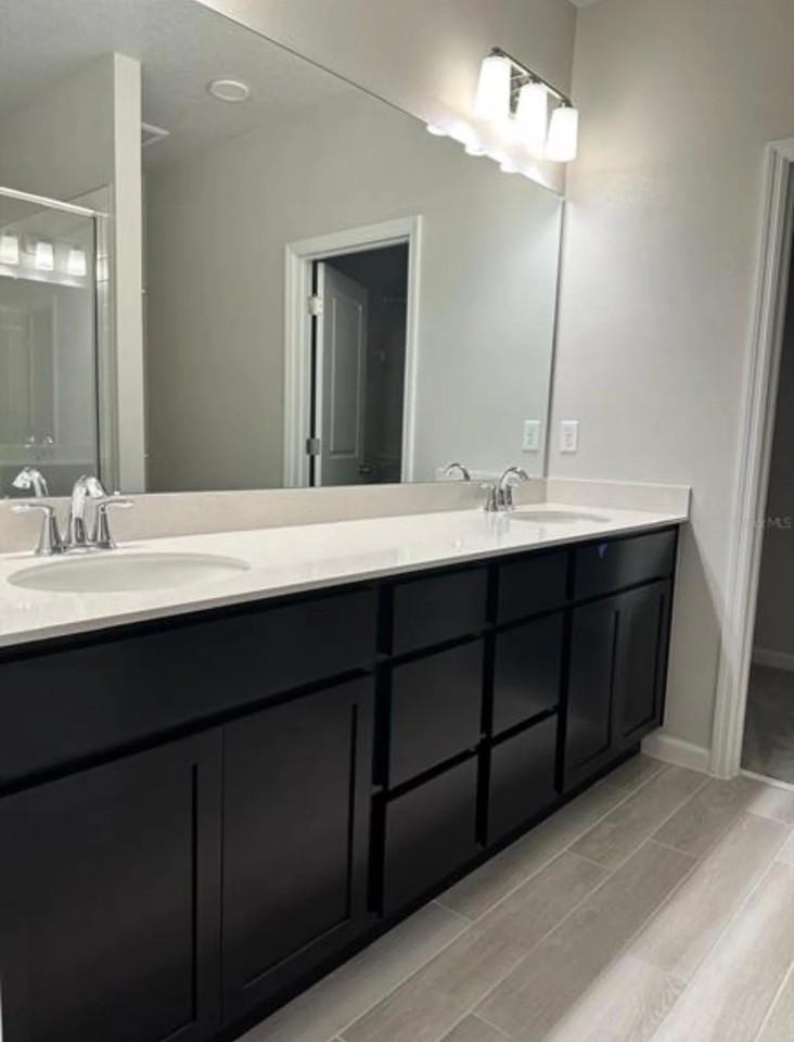 9249 Gran Teatro Dr - Photo 5 of 12