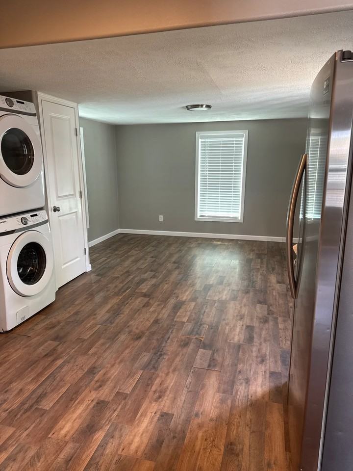 3637 Harris Dr - Photo 5 of 15