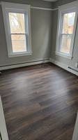 featured image of 410 1/2 Jackson Ave #1R