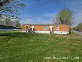 featured image of 272 Emerson Bypass Rd #A5