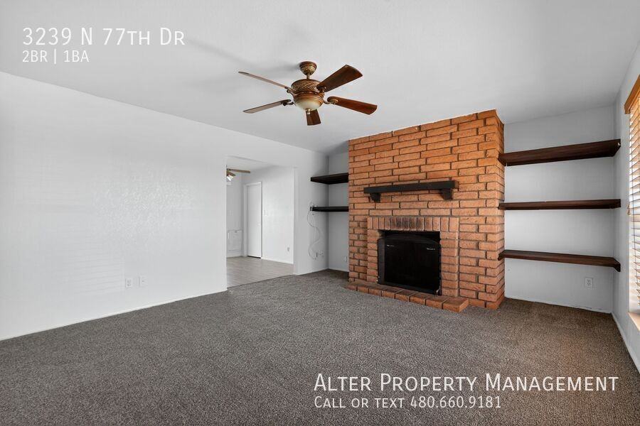 3239 N 77th Dr - Photo 3 of 15