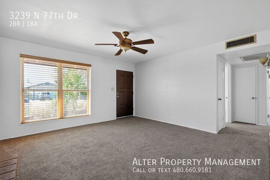 3239 N 77th Dr - Photo 4 of 15