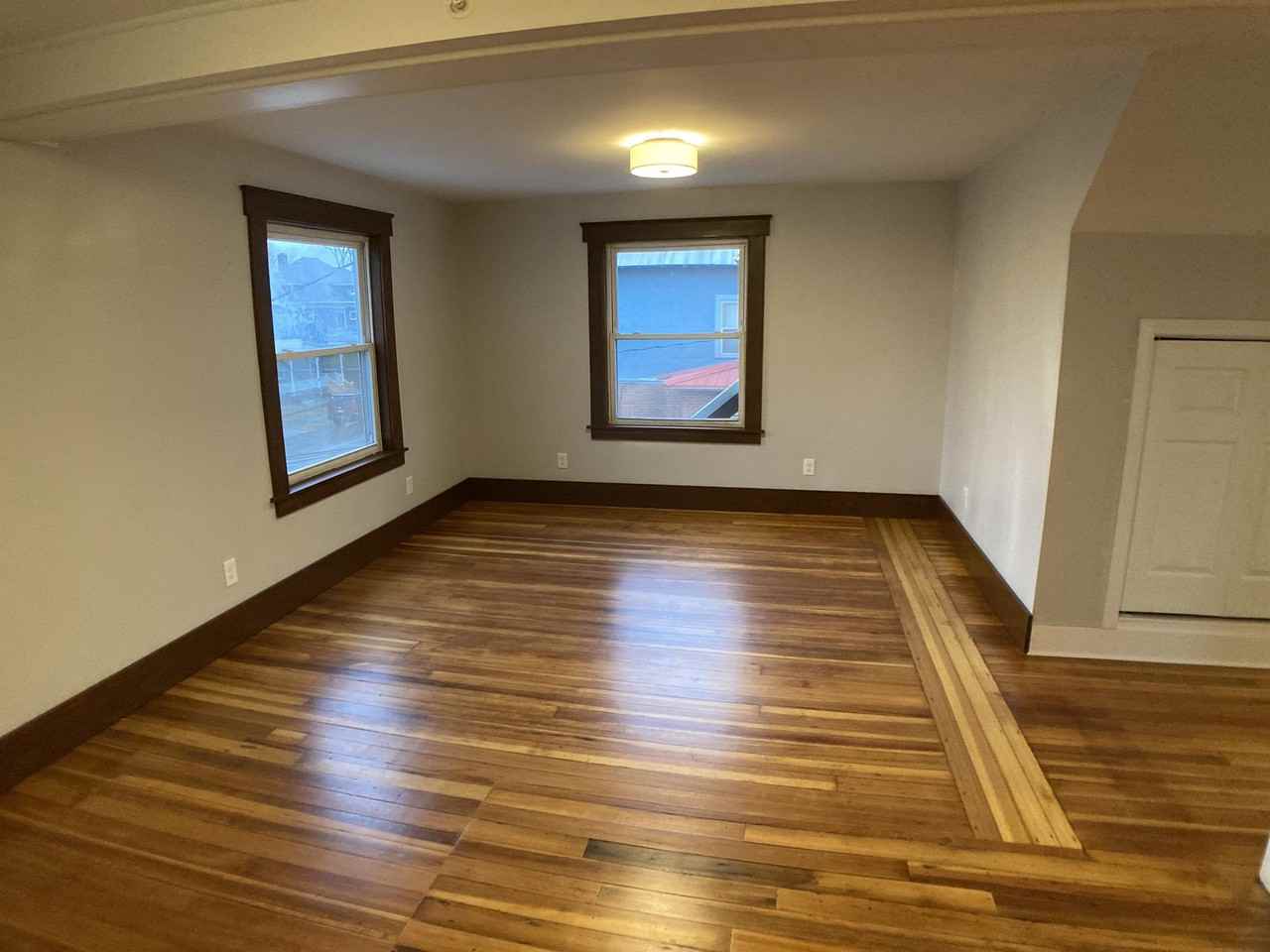 22 Woodleigh Ave #2 - Photo 6 of 11