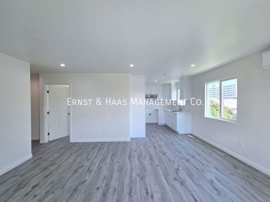 1320 Lewis Ave #B - Photo 3 of 21