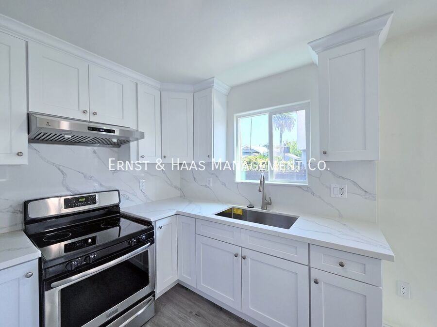 1322 Lewis Ave #1322A - Photo 6 of 20