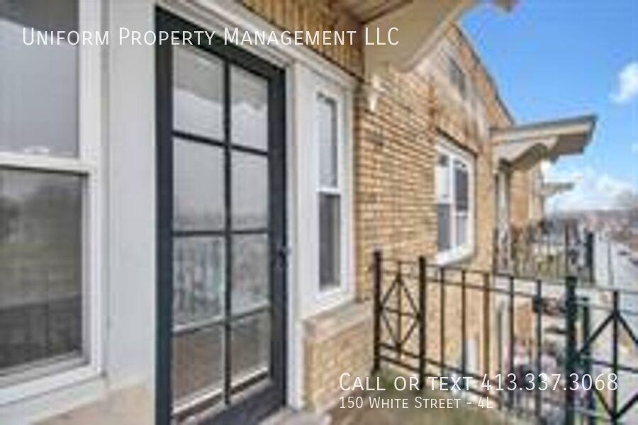 150 White St #4L - Photo 2 of 28