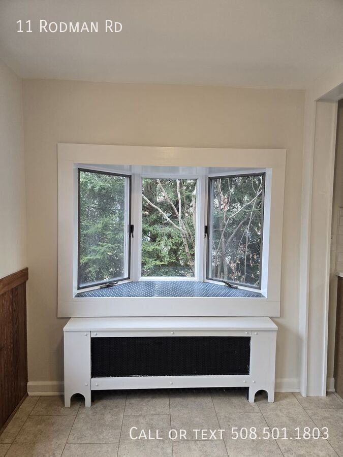 11 Rodman Rd - Photo 6 of 13