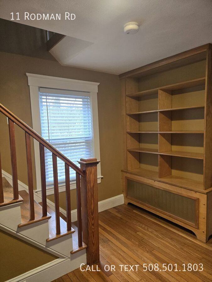 11 Rodman Rd - Photo 7 of 13