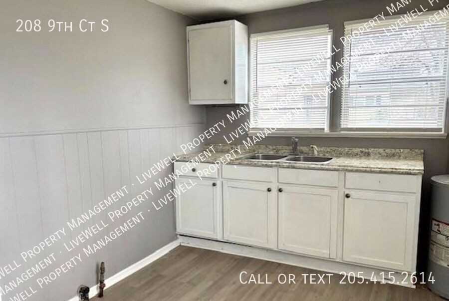 208 9th Ct S - Photo 4 of 7