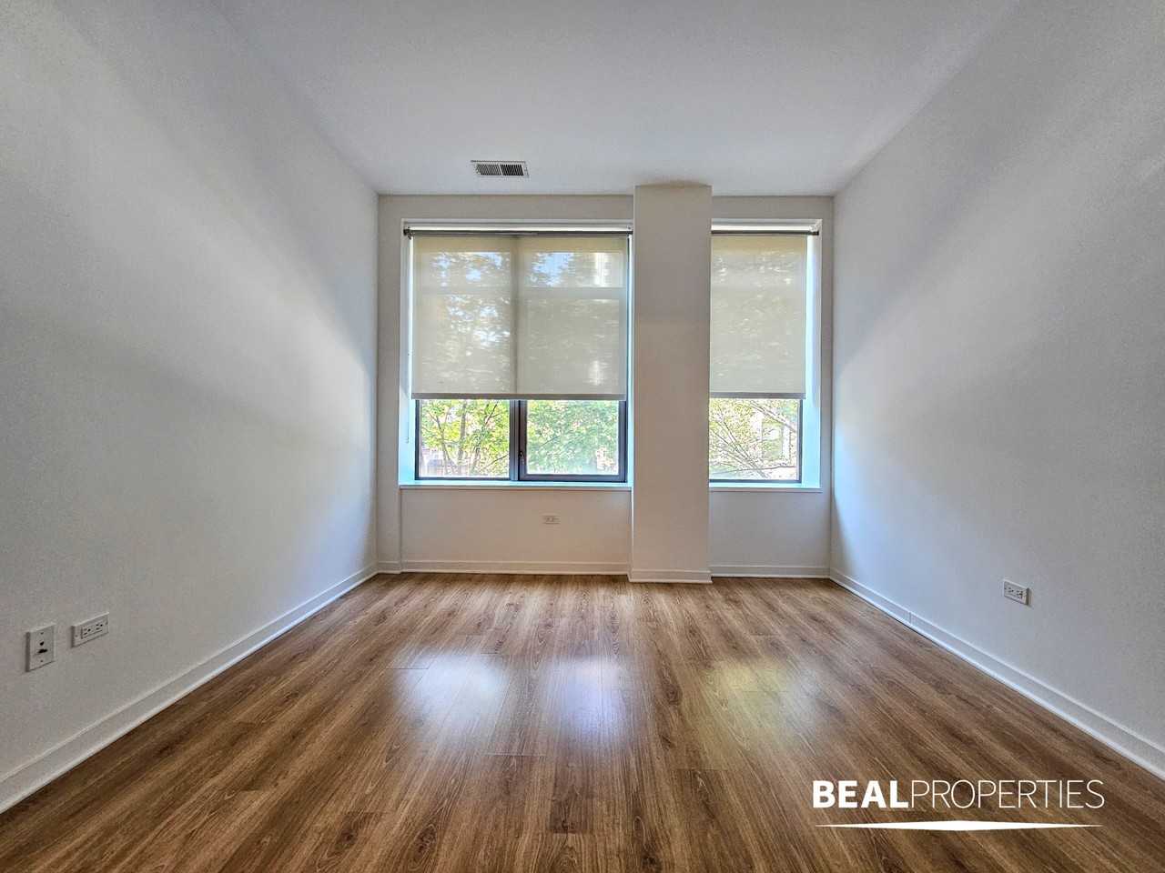 548 W Webster Ave #1 - Photo 2 of 12