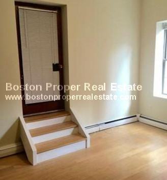 160 Saint Botolph St #3 - Photo 6 of 9