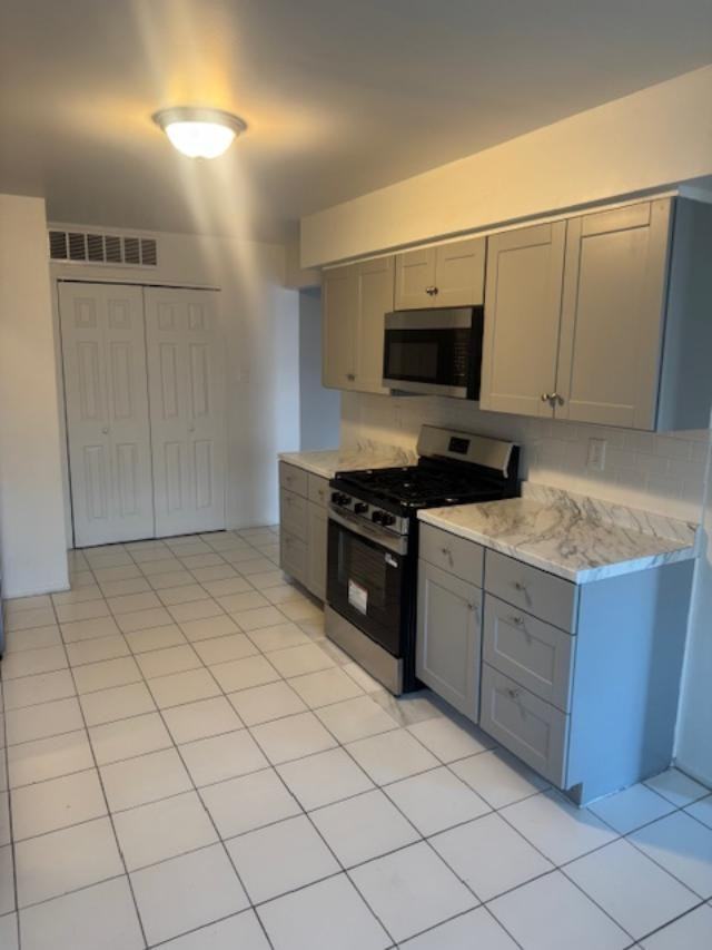 1607 Edison Glen Ter #1607 - Photo 5 of 17