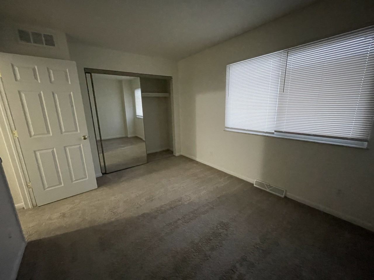 189 W Overdale Dr #A - Photo 6 of 7