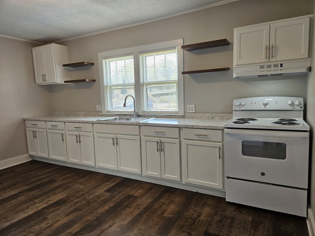 107 Jordan St #NA - Photo 3 of 16