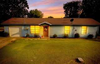 324 Collin St #NA - Photo 1 of 1