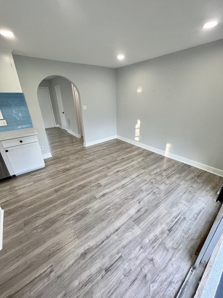 6518 Carsdale Pl #NA - Photo 6 of 26