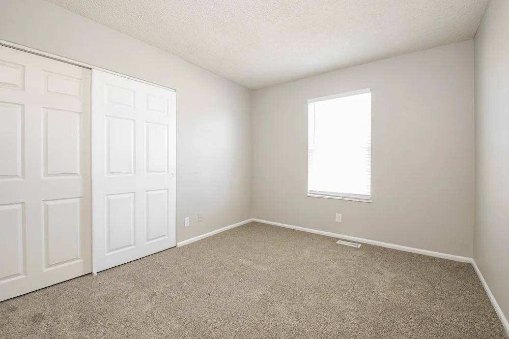 9839 Steele St #NA - Photo 4 of 7