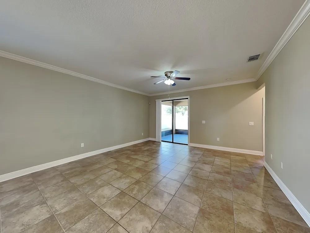 7510 39th Ave E #NA - Photo 2 of 7