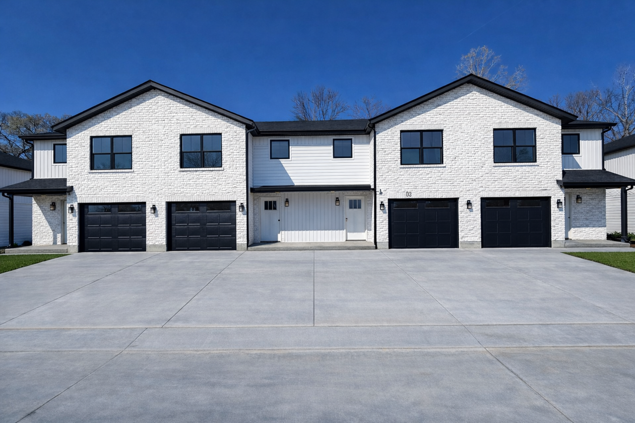 Ellisville Enclave - Photo 7 of 12