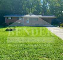 featured image of 2300 Oakland Dr Nw