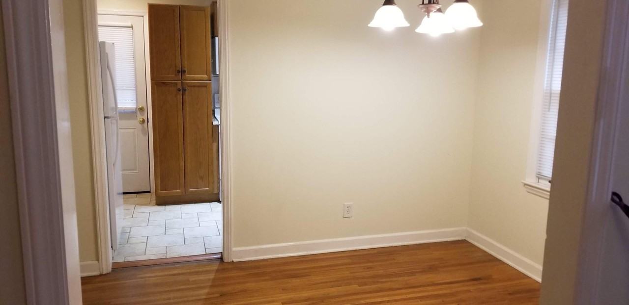 541 S Reese St #NA - Photo 7 of 10