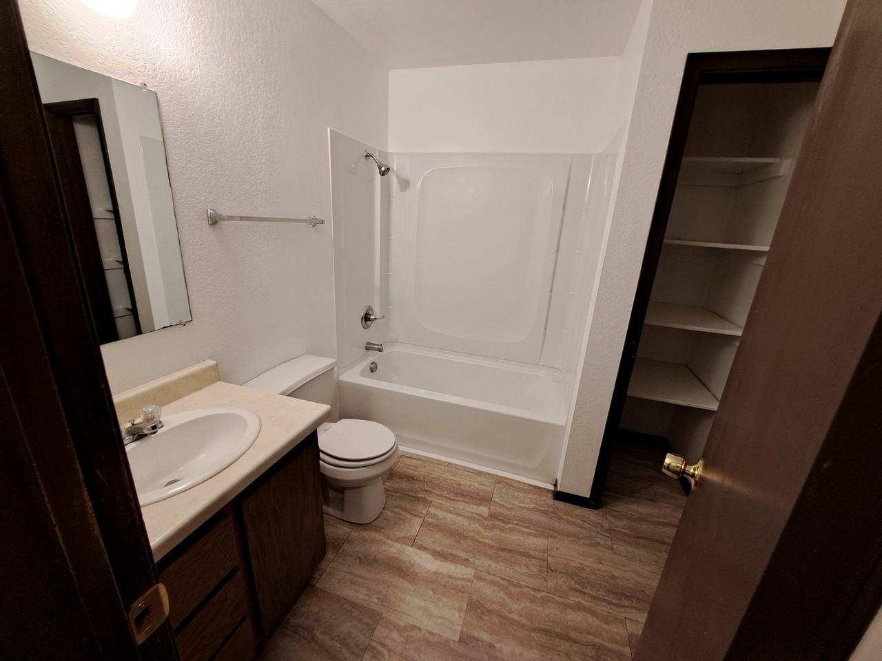 1203 Centennial Dr - Photo 2 of 13