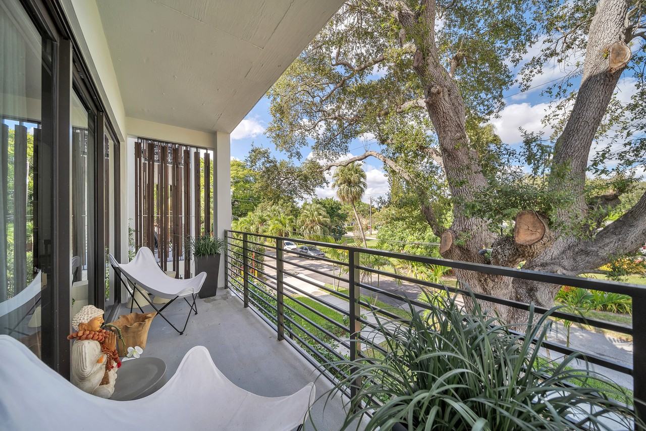 320 Ne 126th St #31 - Photo 7 of 15