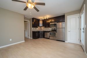 featured image of 201 1/2 6th St #5