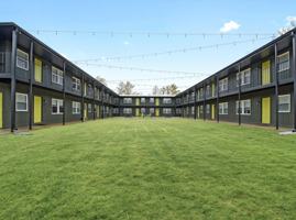 featured image of 2219 9th St