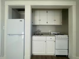 featured image of 1010 W Boone Ave