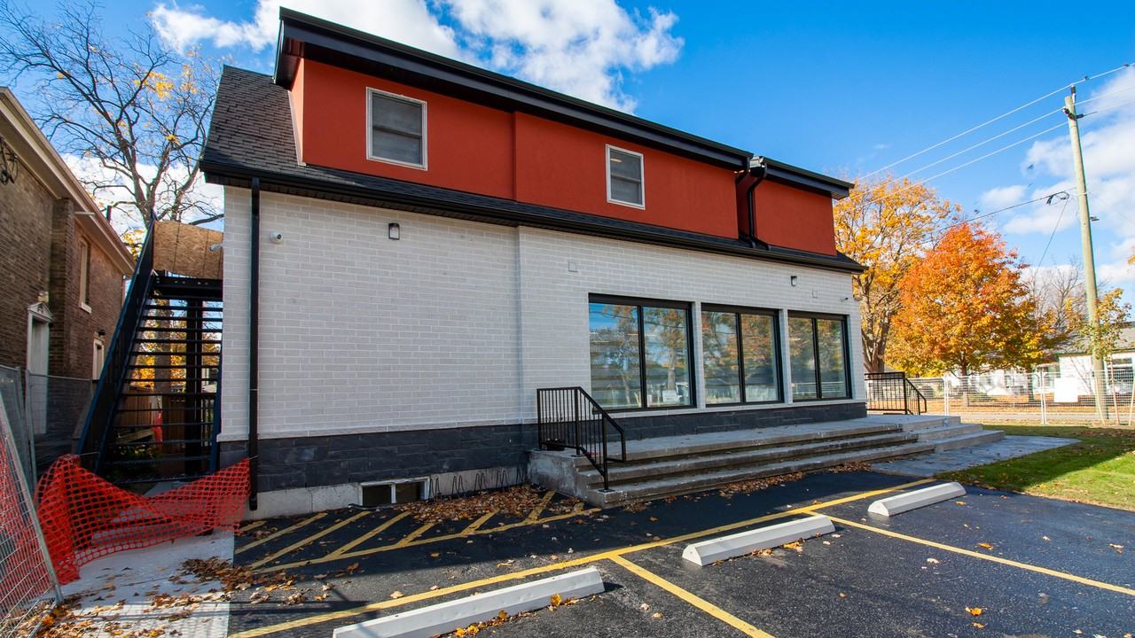 Horton St E & Colborne St - Photo 3 of 27