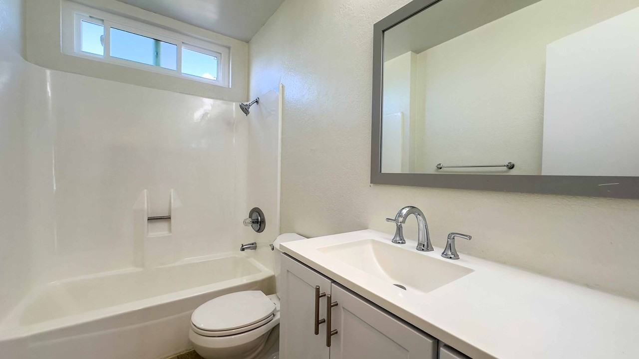 2625 Highland Avenue - Photo 4 of 5