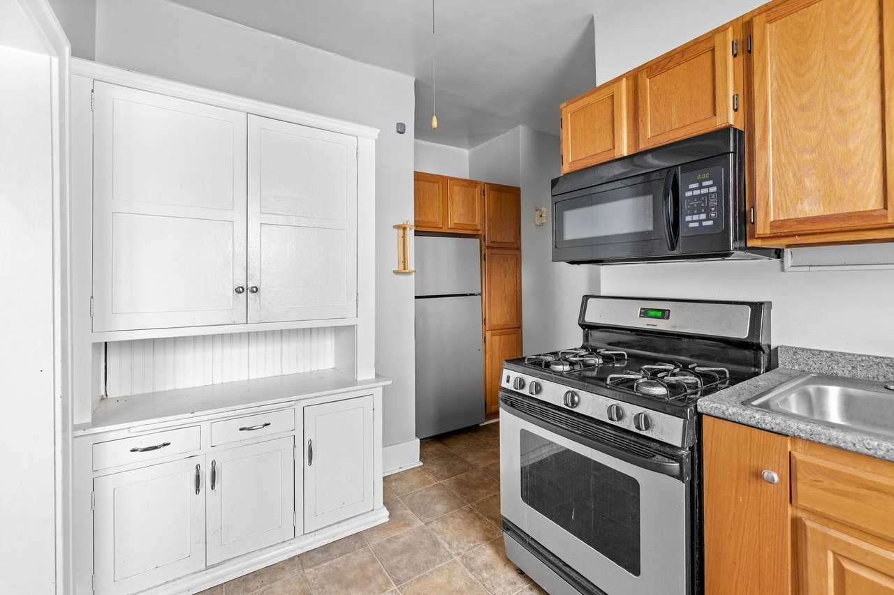 5-1722 - Photo 7 of 14