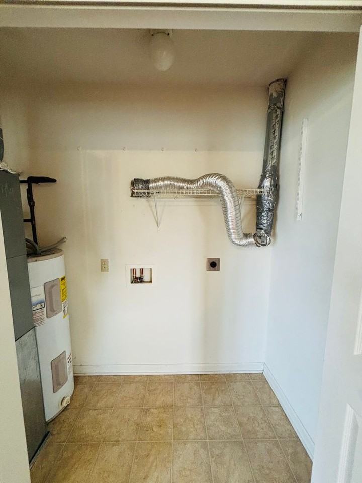 205 Freestone Dr Ne - Photo 4 of 14