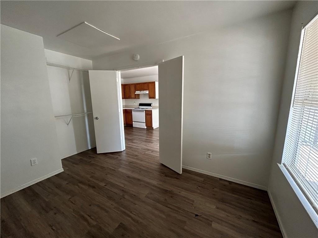 1414 Powell St #201 - Photo 3 of 5