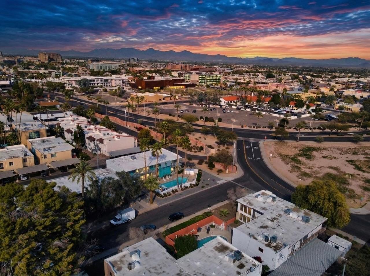 6935 E 4th St Unit 4 - Photo 7 of 31