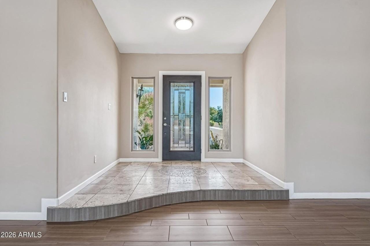 12624 N 73rd Pl - Photo 4 of 40