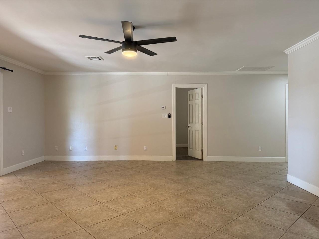 5337 E Thunderbird Rd - Photo 7 of 22