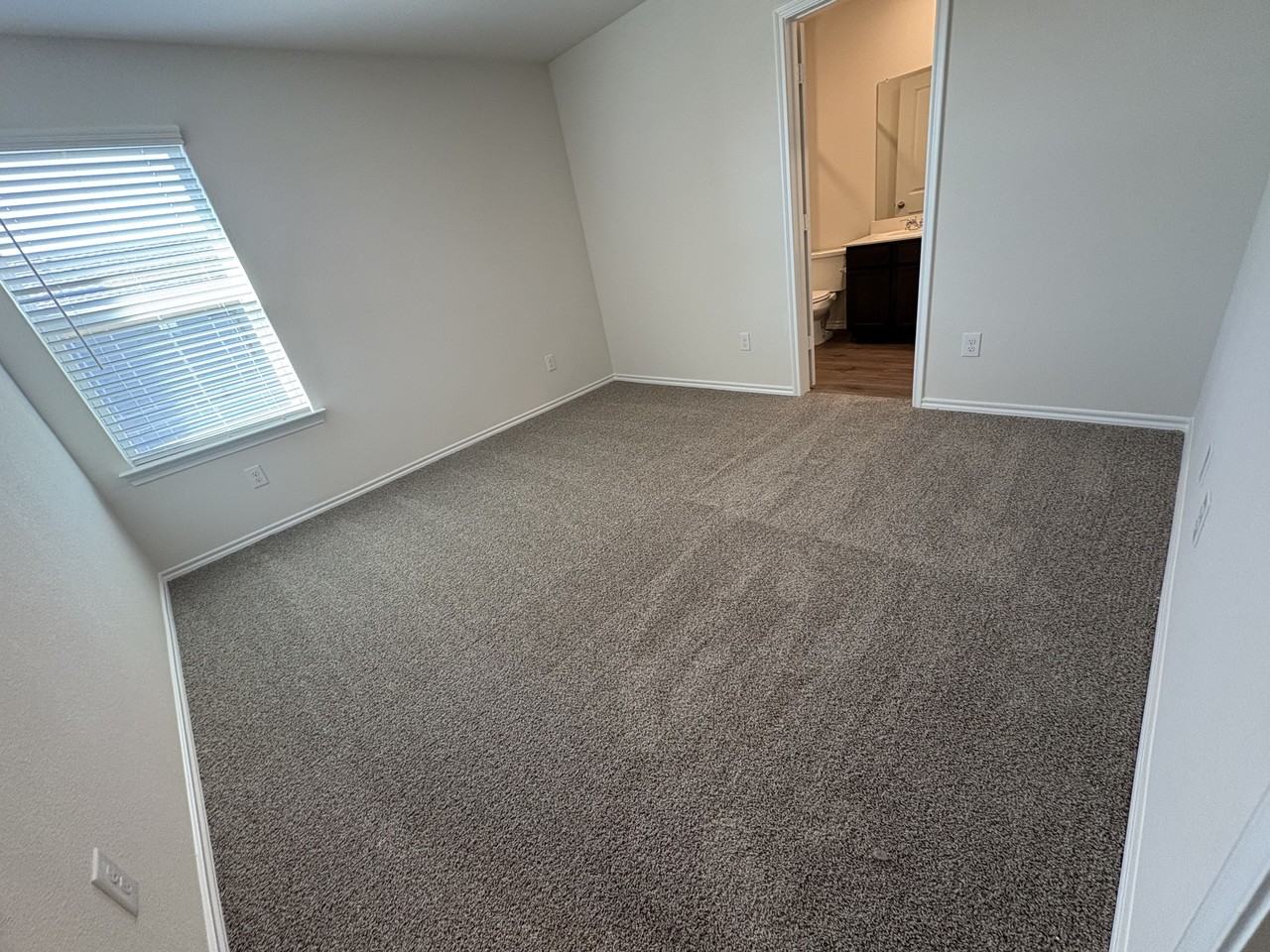 6114 Holly Spring Rd #1 - Photo 5 of 11