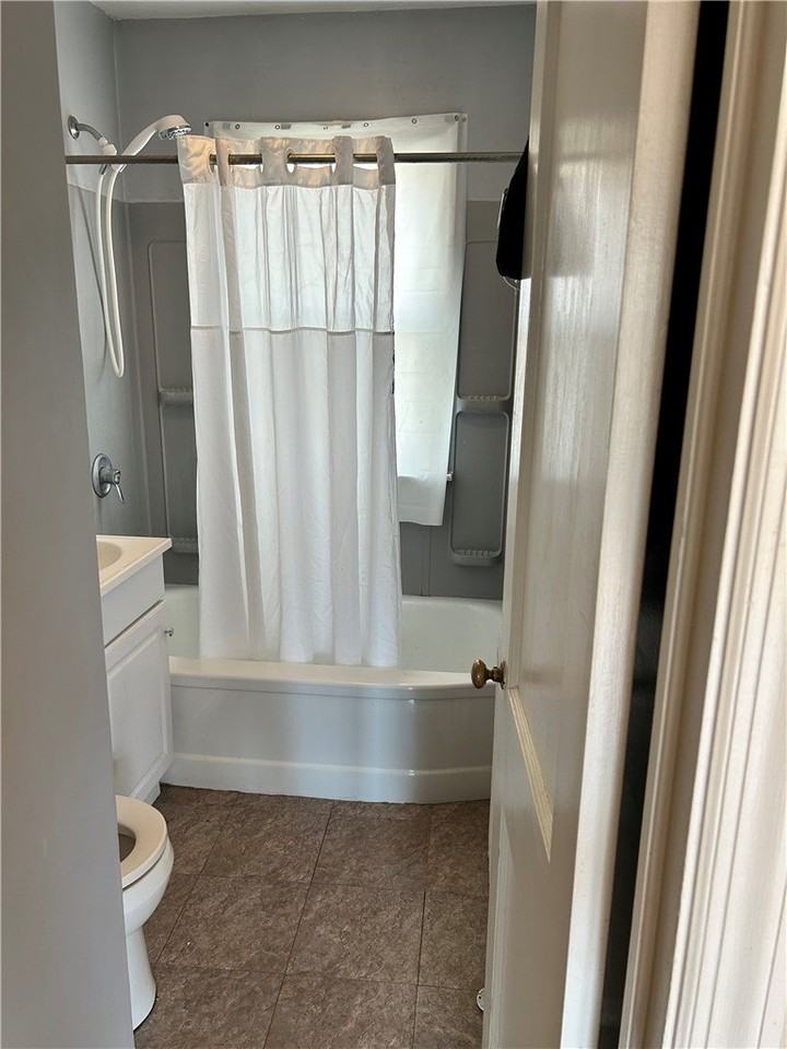 600 Mcdowell Pl - Photo 7 of 11