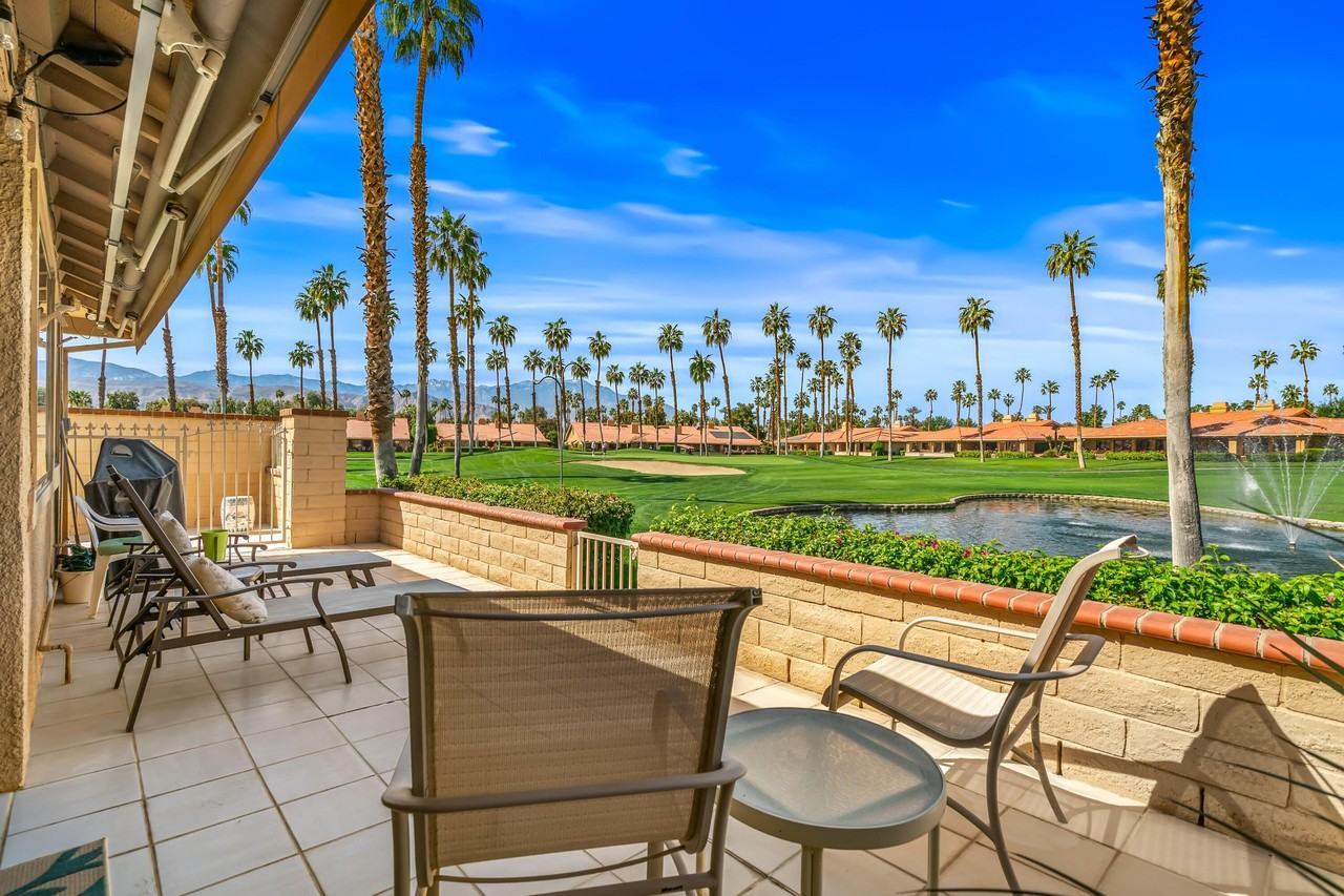 39 Maximo Way - Photo 7 of 48