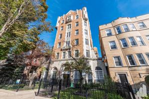 featured image of 4521 N Malden St #207