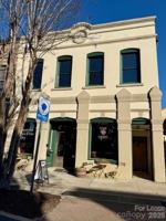 featured image of 22 Congress St N Apt A #Apt A