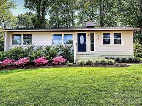 640 Manhasset Rd - Photo 1 of 1