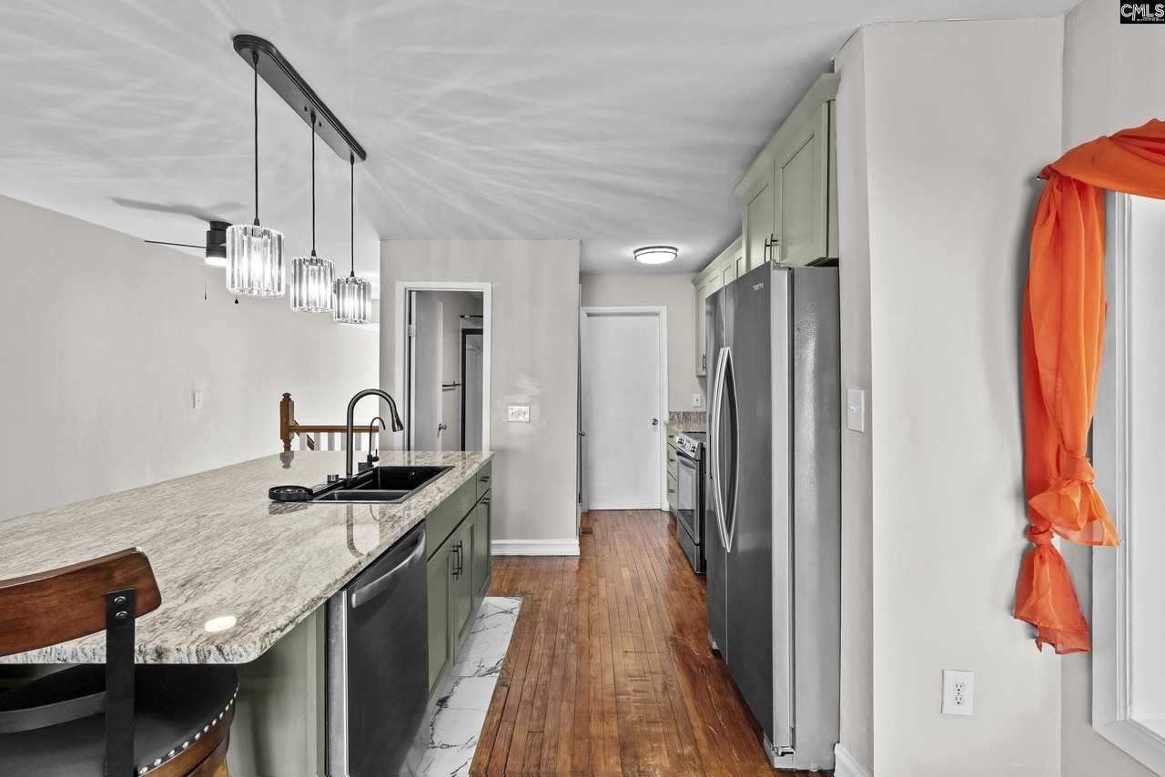 1 Low Hill Ln - Photo 6 of 19