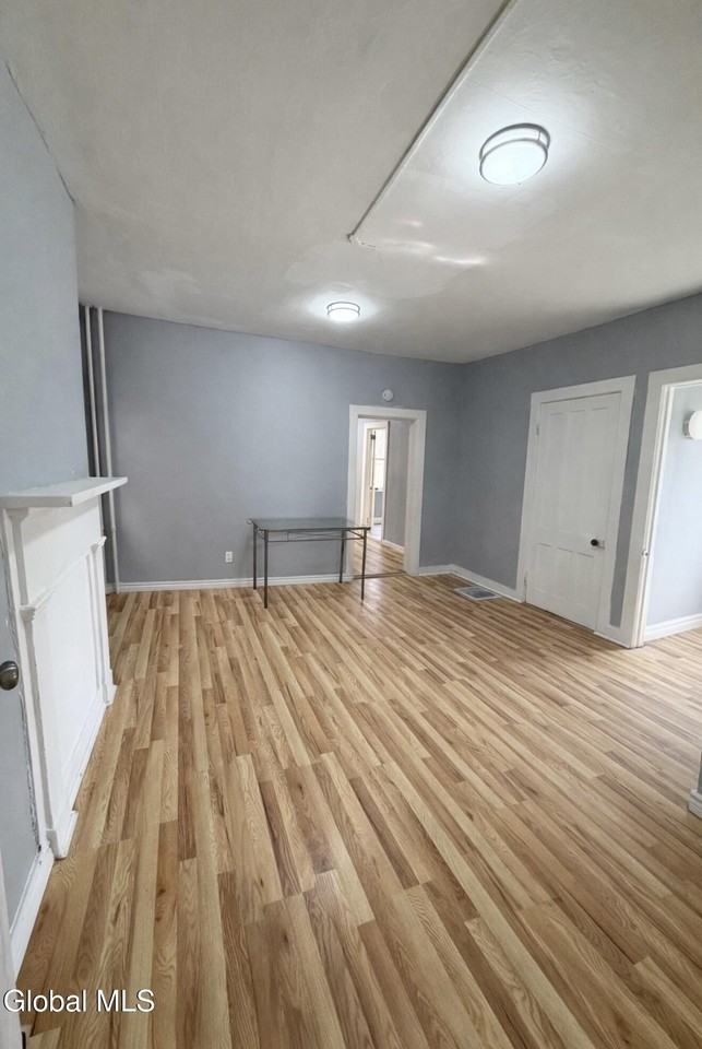 247 Elk St - Photo 2 of 12