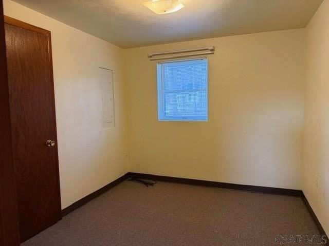 611 Cherry St - Photo 5 of 6