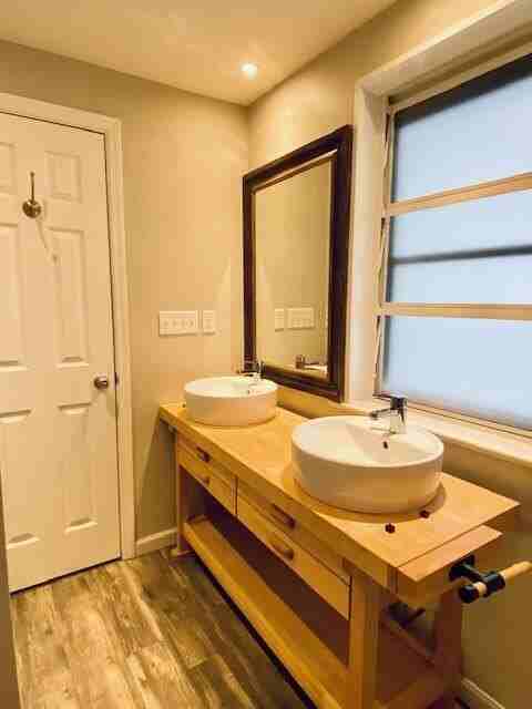 1412 Monitor St Unit 1/2 - Photo 6 of 10