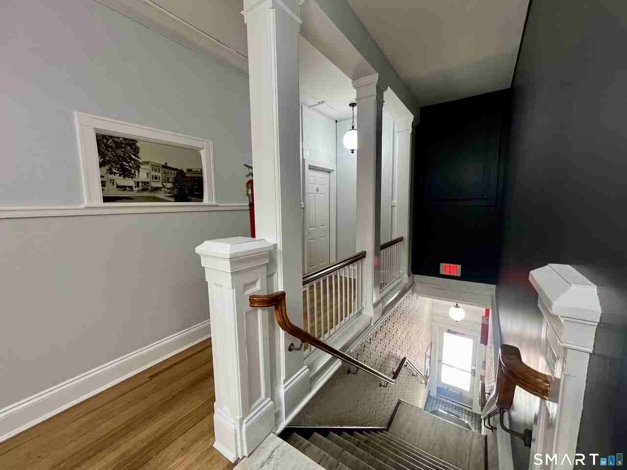 88 Main St - Photo 2 of 26