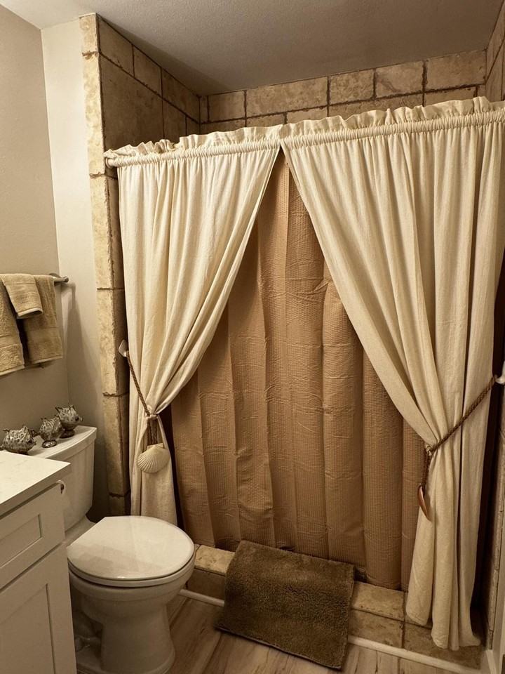 634 Bayou Dr - Photo 7 of 12